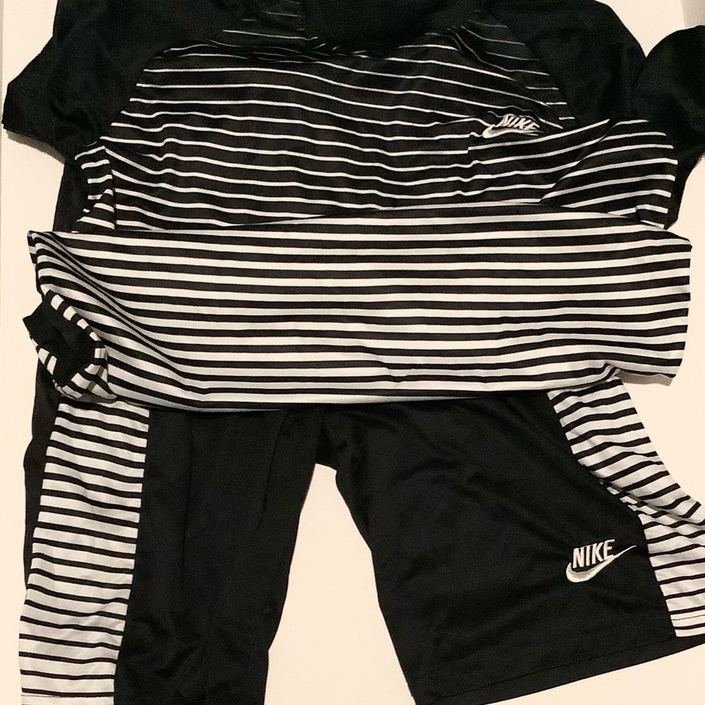 Nike Navy Blue and White Striped Sportswear #34